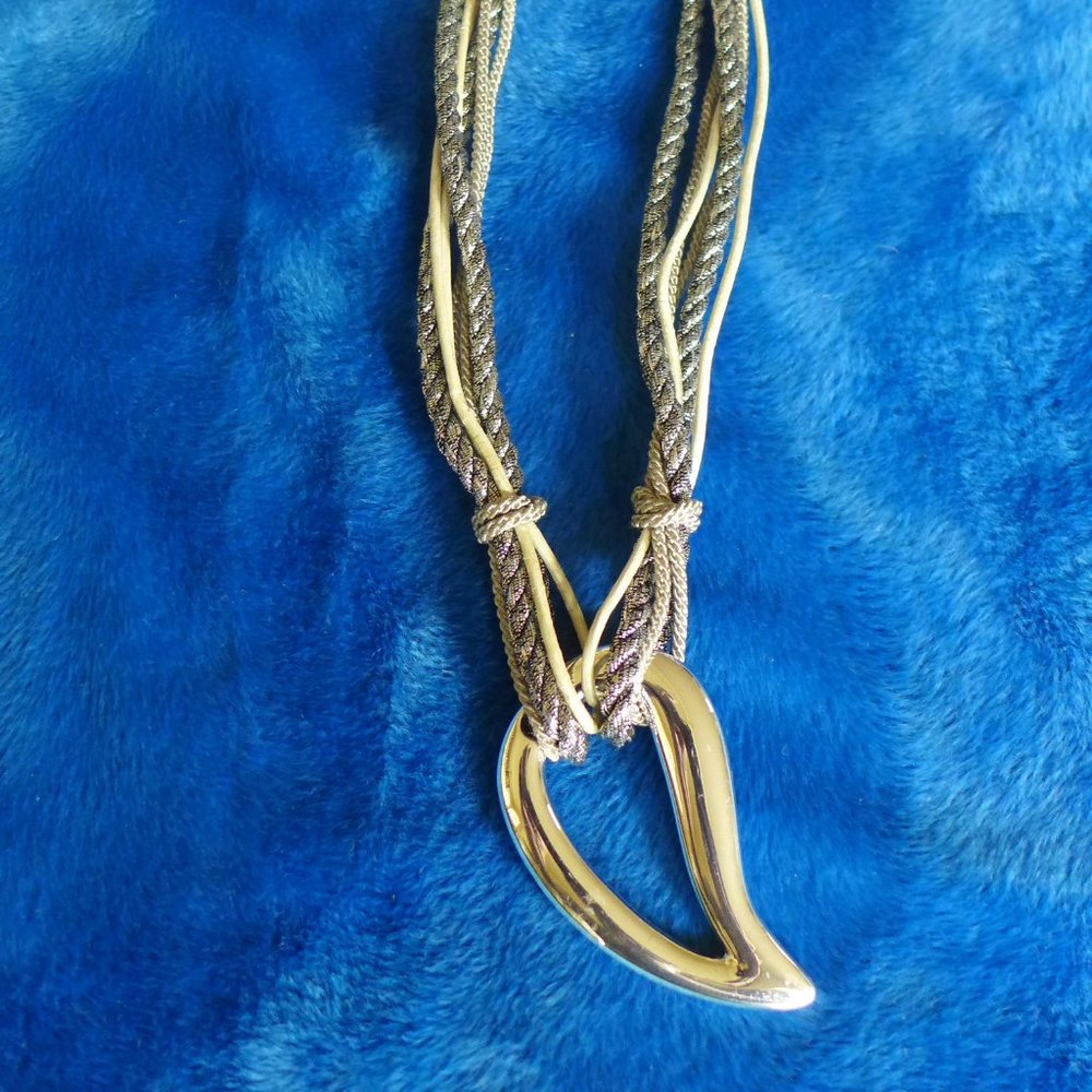 NWOT Chico's Silver Adjustable Necklace